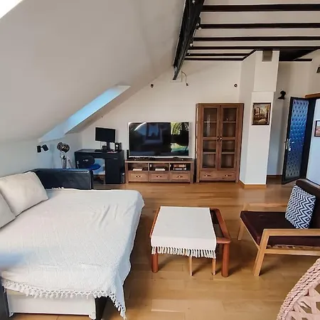 Vozdovac With A View Apartment *
