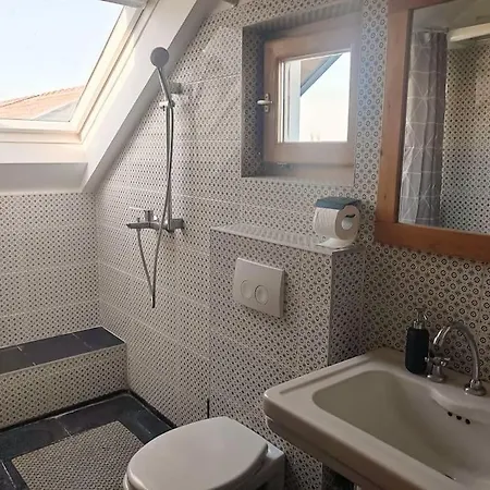 Vozdovac With A View Apartment *